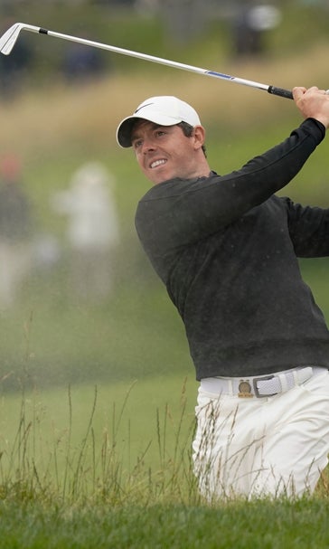 After rescuing putter, Rory McIlroy looks for Open title